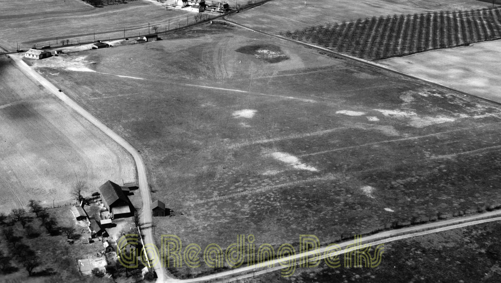 Aerial view of Whander Field, 1937