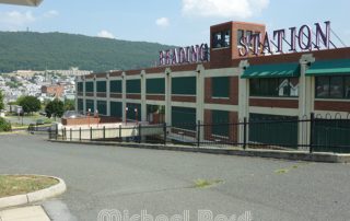 Reading Station Outlet Center, 6th and Spring Streets